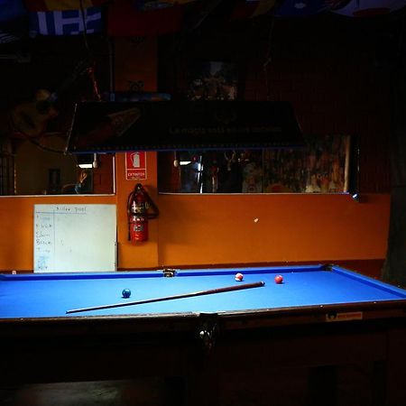 The Point Hostels Lima Luaran gambar