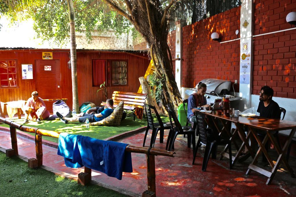 The Point Hostels Lima Luaran gambar