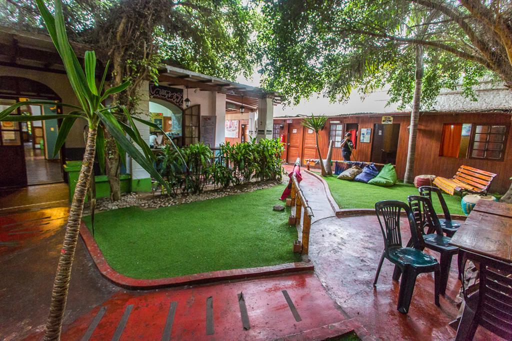 The Point Hostels Lima Luaran gambar