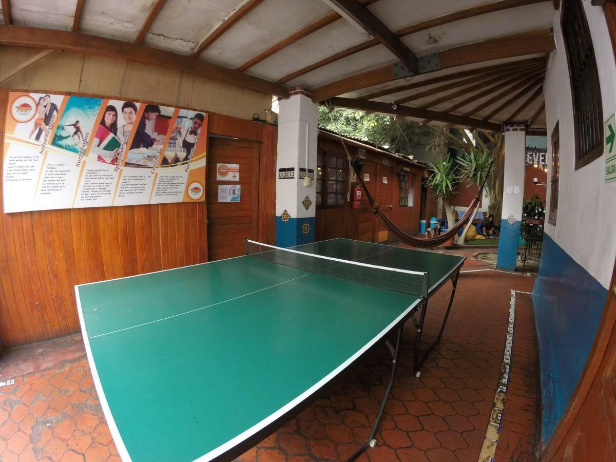 The Point Hostels Lima Luaran gambar