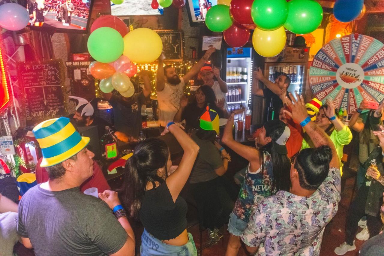 The Point Hostels Lima Luaran gambar