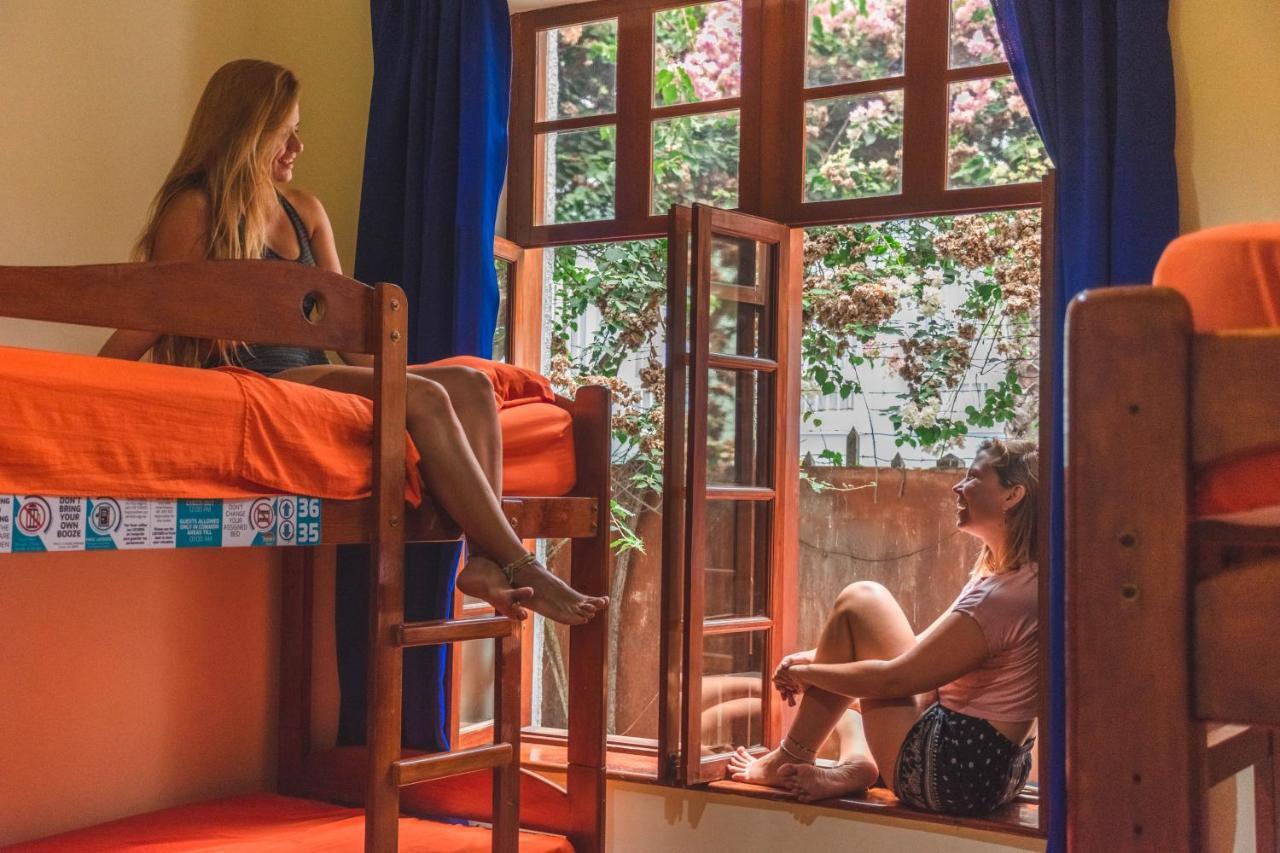 The Point Hostels Lima Luaran gambar